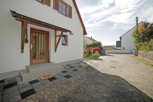 Eingang - Einfamilienhaus in 82275 Emmering mit 108m² kaufen