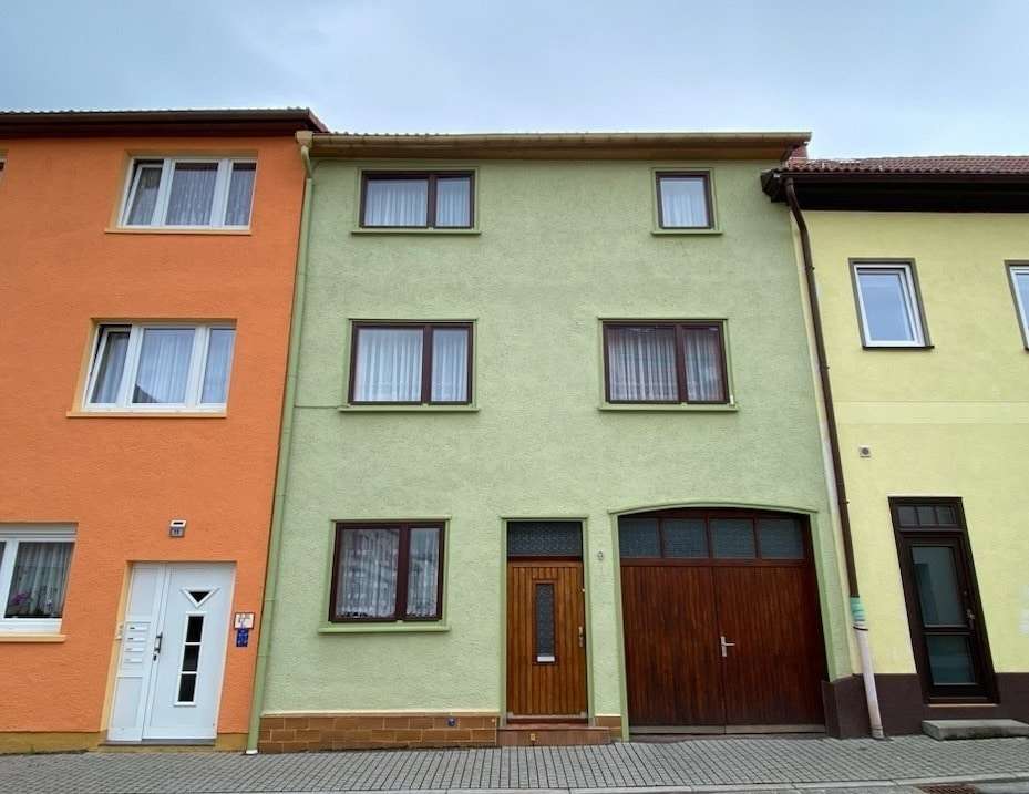 Straßenansicht Straßenansicht - Reihenmittelhaus in 99885 Ohrdruf mit 96m² kaufen