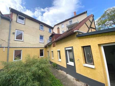 Fassade Ostseite - Zweifamilienhaus in 99867 Gotha mit 140m² kaufen