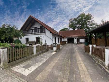 EFH mit Zufahrt - Einfamilienhaus in 99869 Eschenbergen mit 195m² kaufen