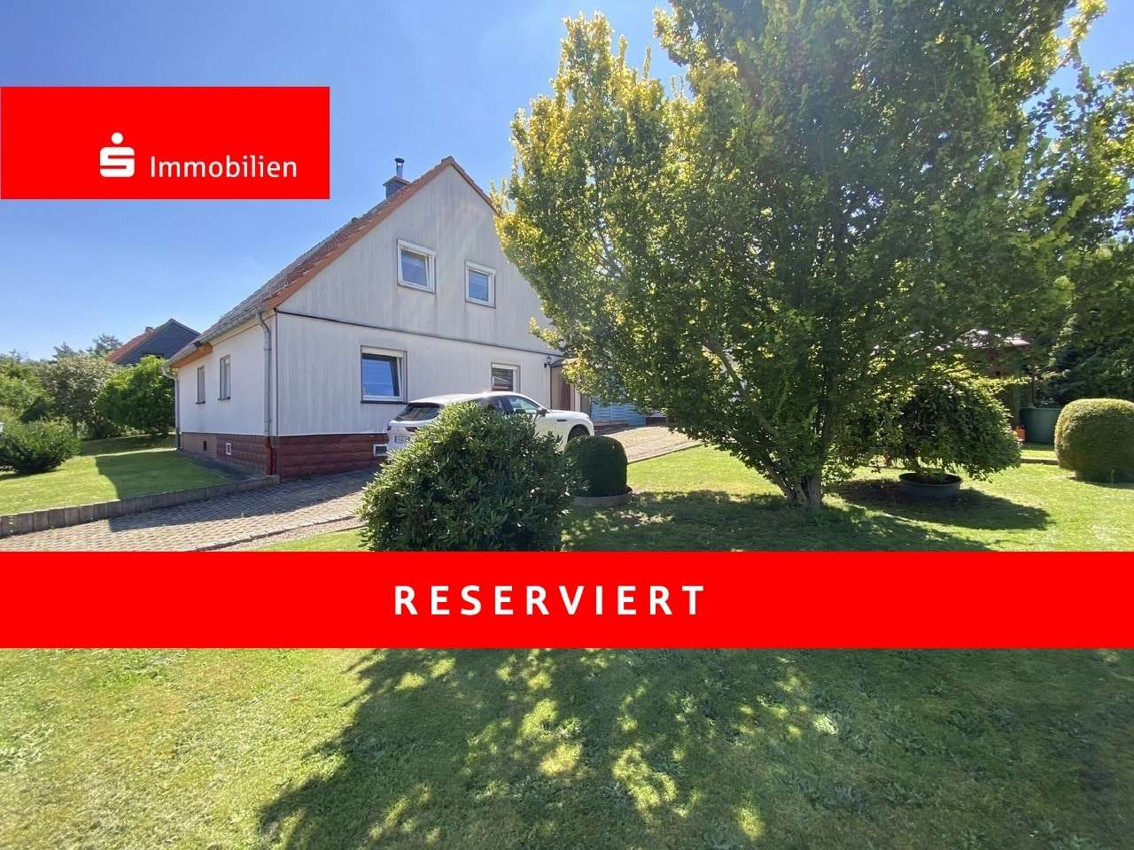 Vorgarten & Zufahrt - Doppelhaushälfte in 99880 Waltershausen mit 97m² kaufen