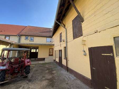 Hofbereich - Einfamilienhaus in 99887 Georgenthal mit 86m² kaufen