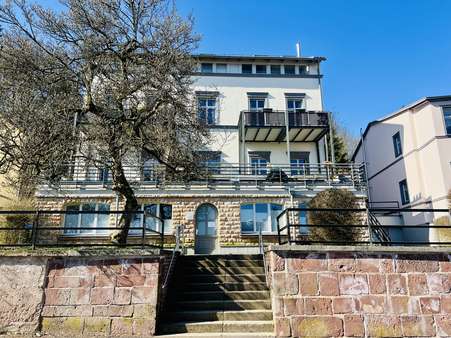 Außenansicht - Souterrain-Wohnung in 99894 Friedrichroda mit 107m² kaufen
