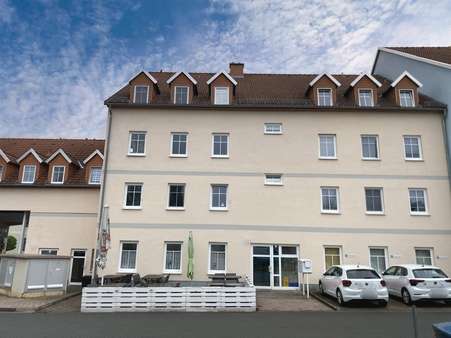 Eingang Wohnhaus - Etagenwohnung in 99885 Ohrdruf mit 87m² als Kapitalanlage kaufen
