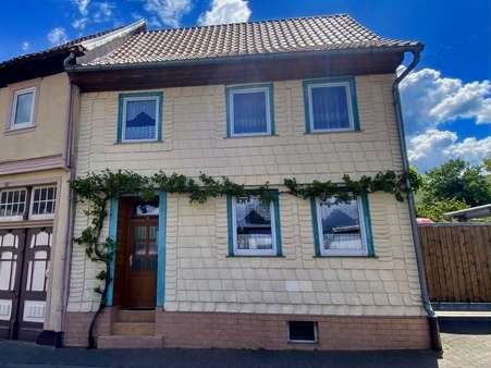 Straßenansicht - Doppelhaushälfte in 99894 Friedrichroda mit 82m² kaufen