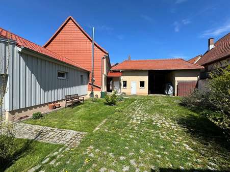 Anwesen Hofseitig Anwesen Hofseitig - Einfamilienhaus in 99880 Waltershausen mit 108m² kaufen