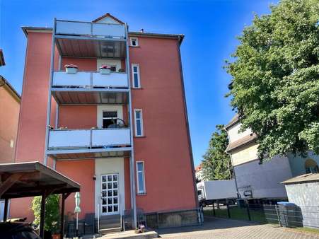 Hofansicht Hofansicht - Mehrfamilienhaus in 99867 Gotha mit 324m² als Kapitalanlage kaufen