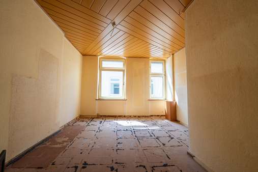 Raum - Etagenwohnung in 56068 Koblenz mit 78m² kaufen