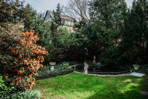 Garten  - Einfamilienhaus in 56075 Koblenz mit 250m² kaufen