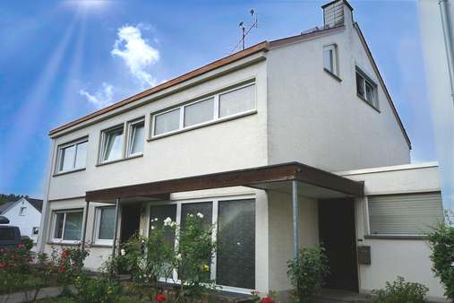 Außenansicht Eingang+Anbau - Einfamilienhaus in 56075 Koblenz mit 227m² kaufen