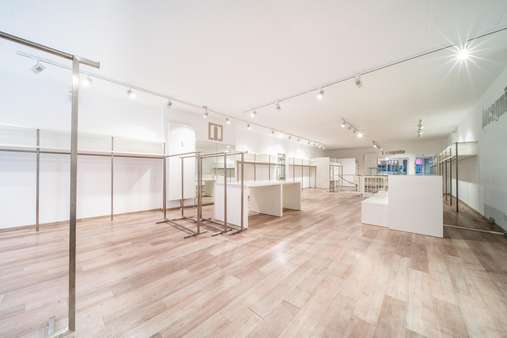 Ladenfläche Ladenfläche - Ladenlokal in 56068 Koblenz mit 261m² mieten
