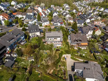 Mehrfamilienhaus + Baugrundstück in Blicklage von Koblenz- Niederberg!