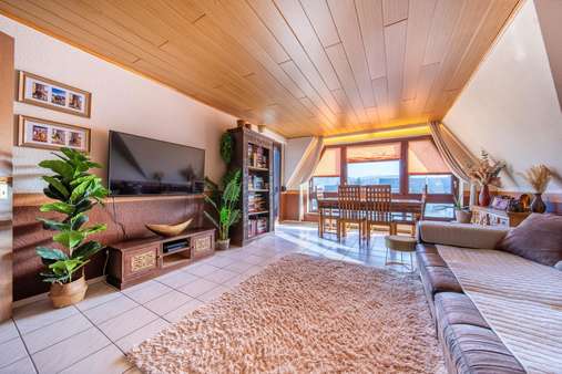 Wohnbereich - Dachgeschosswohnung in 56070 Koblenz mit 106m² kaufen
