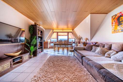 Wohnbereich - Dachgeschosswohnung in 56070 Koblenz mit 106m² kaufen