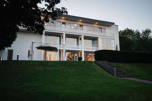 Außenansicht Außenansicht - Villa in 56281 Emmelshausen mit 330m² kaufen