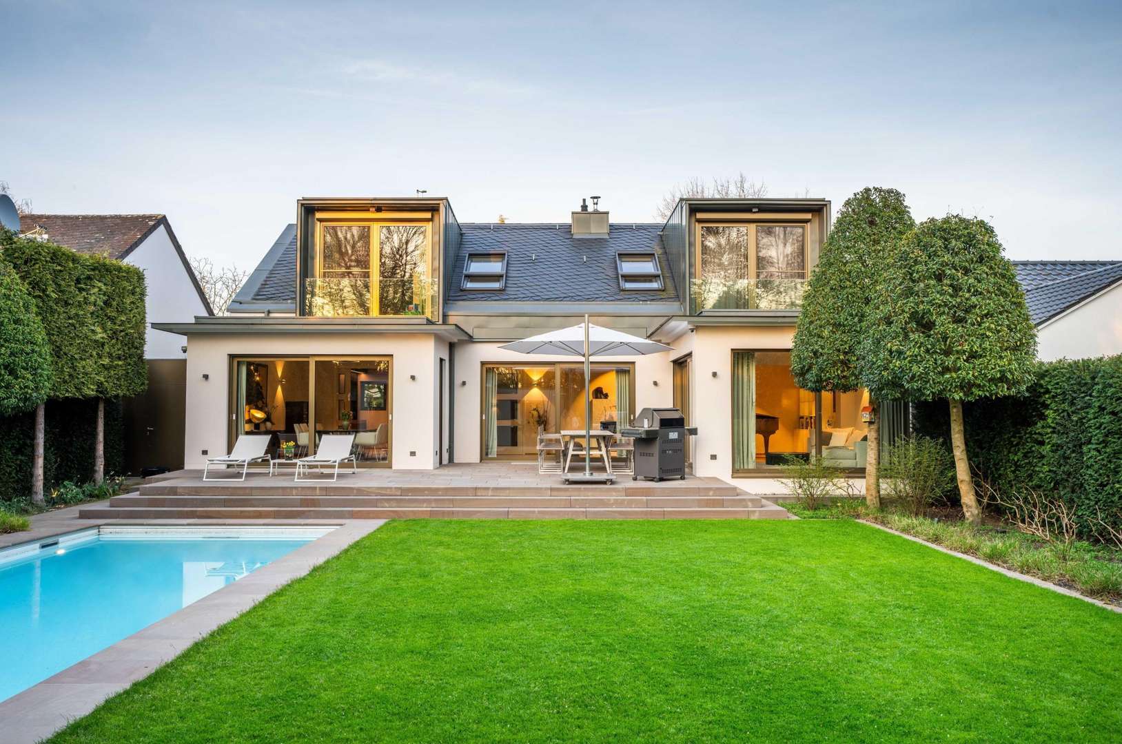 Gartenansicht - Villa in 56075 Koblenz mit 290m² kaufen