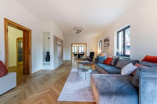 Wohnzimmer Wohnzimmer - Villa in 56075 Koblenz mit 320m² kaufen