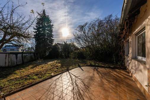 sonnige Terrasse sonnige Terrasse - Einfamilienhaus in 56075 Koblenz mit 165m² kaufen