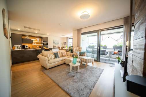 Blick in den Wohnbereich Blick in den Wohnbereich - Etagenwohnung in 56203 Höhr-Grenzhausen mit 101m² kaufen