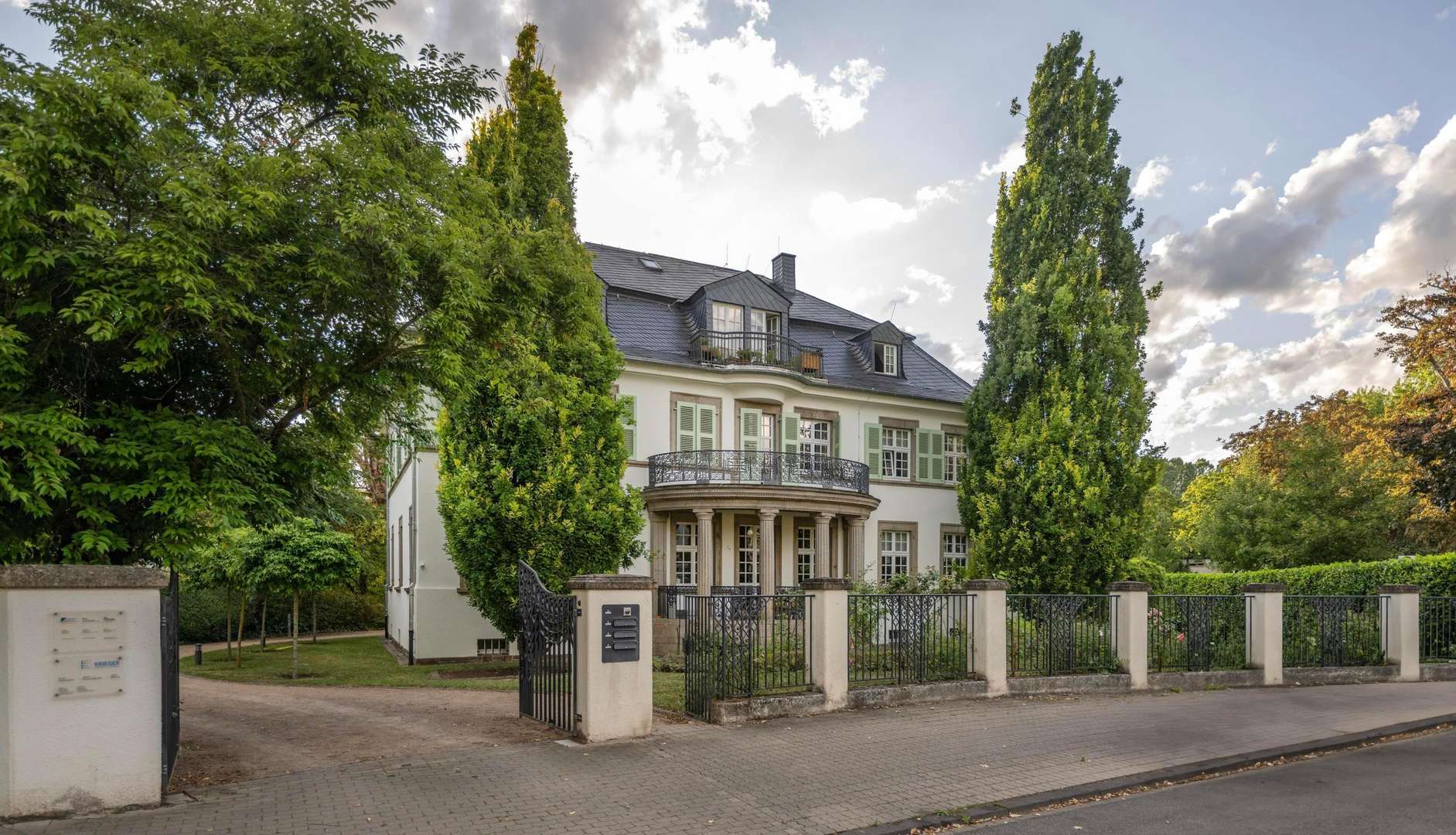 Startbild - Mehrfamilienhaus in 60322 Frankfurt mit 556m² kaufen