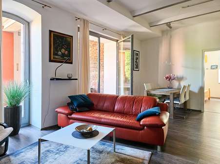 Wohnzimmer - Erdgeschosswohnung in 58456 Witten mit 78m² kaufen