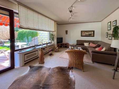 Wohnzimmer EG - Mehrfamilienhaus in 58454 Witten mit 214m² kaufen