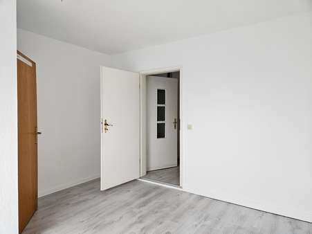 Schlafzimmer 2 - Dachgeschosswohnung in 45525 Hattingen mit 64m² kaufen