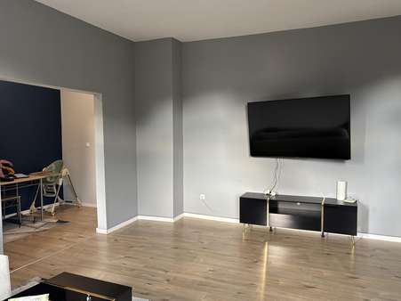 Wohnzimmer 1. OG links - Mehrfamilienhaus in 44867 Bochum mit 411m² kaufen