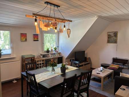 Wohnzimmer - Dachgeschosswohnung in 44894 Bochum mit 72m² mieten