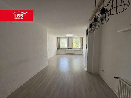 Ess/Wohnbereich Ess/Wohnbereich - Etagenwohnung in 44225 Dortmund mit 63m² kaufen