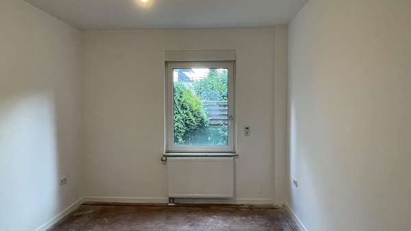 Wohnzimmer - Erdgeschosswohnung in 46045 Oberhausen mit 50m² kaufen