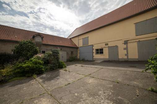 Außenansicht - Zweifamilienhaus in 97318 Biebelried mit 408m² kaufen