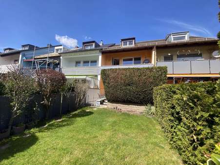 Hausansicht W m Garten - Reihenmittelhaus in 90547 Stein mit 134m² als Kapitalanlage kaufen