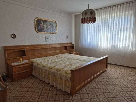 Schlafzimmer EG Schlafzimmer EG - Einfamilienhaus in 97702 Münnerstadt mit 190m² kaufen