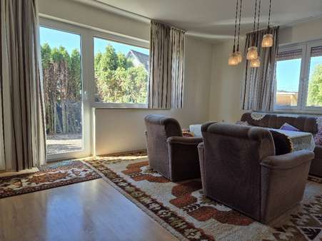 Wohnzimmer EG Wohnzimmer EG - Einfamilienhaus in 97702 Münnerstadt mit 190m² kaufen