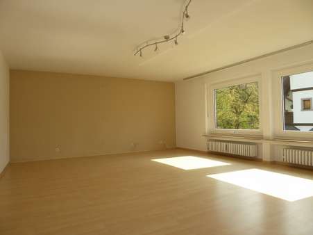 null - Erdgeschosswohnung in 97688 Bad Kissingen mit 122m² kaufen