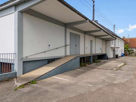 Halle - Haus in 86356 Neusäß mit 110m² kaufen