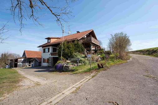 Außenansicht-West - Einfamilienhaus in 87665 Mauerstetten mit 222m² kaufen