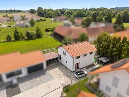 Drohnenaufnahme - Einfamilienhaus in 86424 Dinkelscherben mit 135m² kaufen