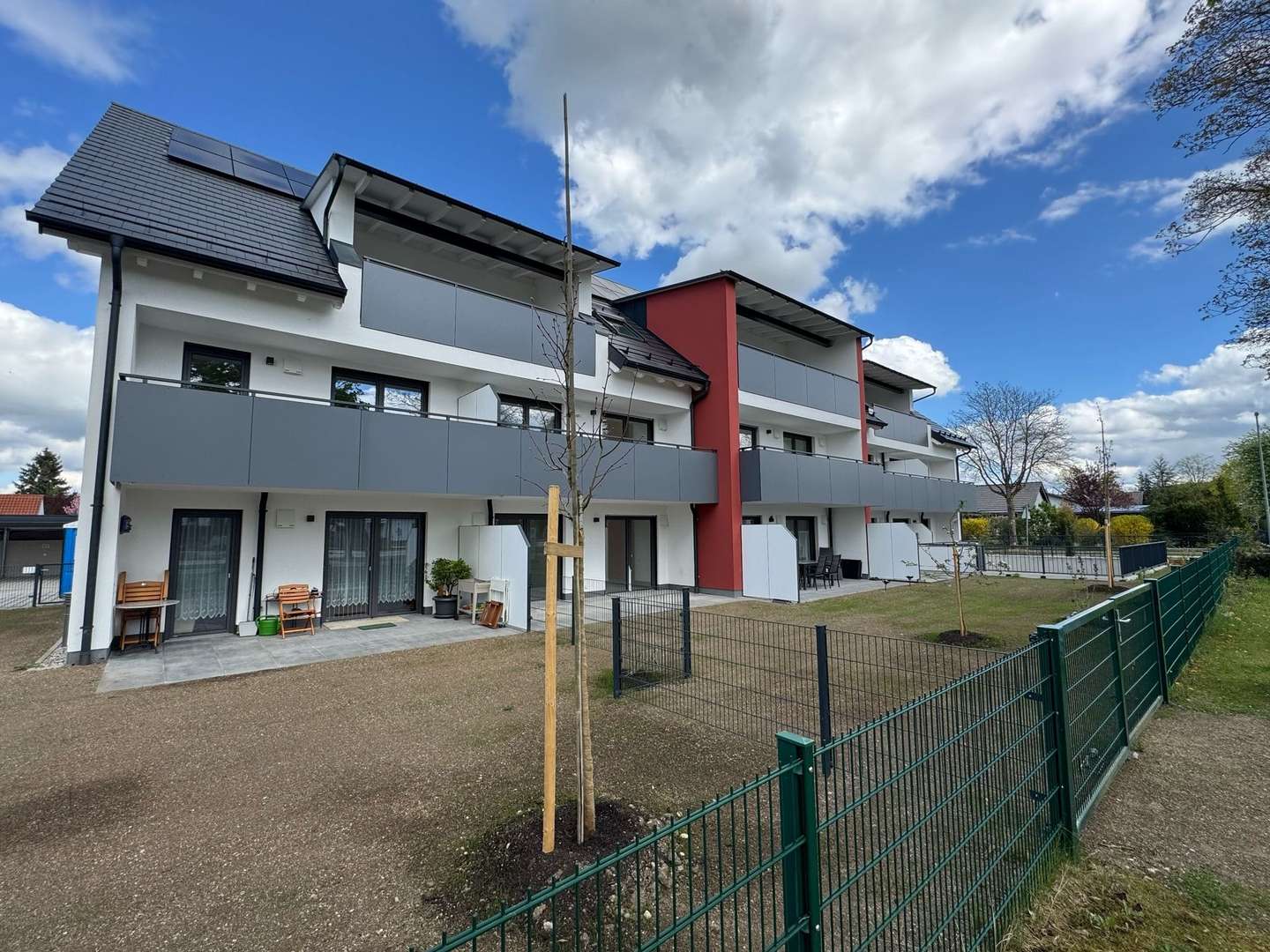 Ansicht Süd - Dachgeschosswohnung in 86836 Obermeitingen mit 105m² kaufen