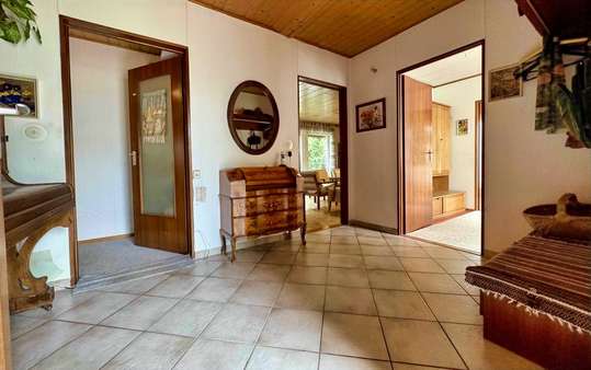 Diele Diele - Einfamilienhaus in 73453 Abtsgmünd mit 176m² kaufen