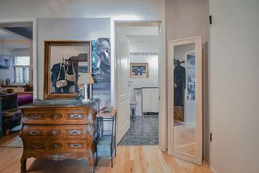Flur - Erdgeschosswohnung in 86150 Augsburg mit 62m² kaufen