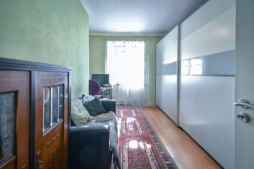 Zimmer - Erdgeschosswohnung in 86150 Augsburg mit 62m² kaufen