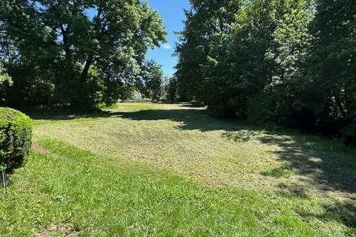 Westen - Grundstück in 86931 Prittriching mit 2599m² kaufen