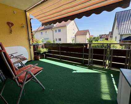 Balkon Erdgeschoss Balkon Erdgeschoss - Doppelhaushälfte in 89522 Heidenheim mit 133m² kaufen
