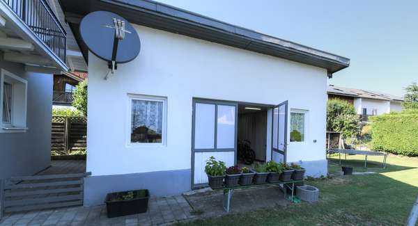 Aussenansicht Nebengebäude - Einfamilienhaus in 83059 Kolbermoor mit 142m² kaufen
