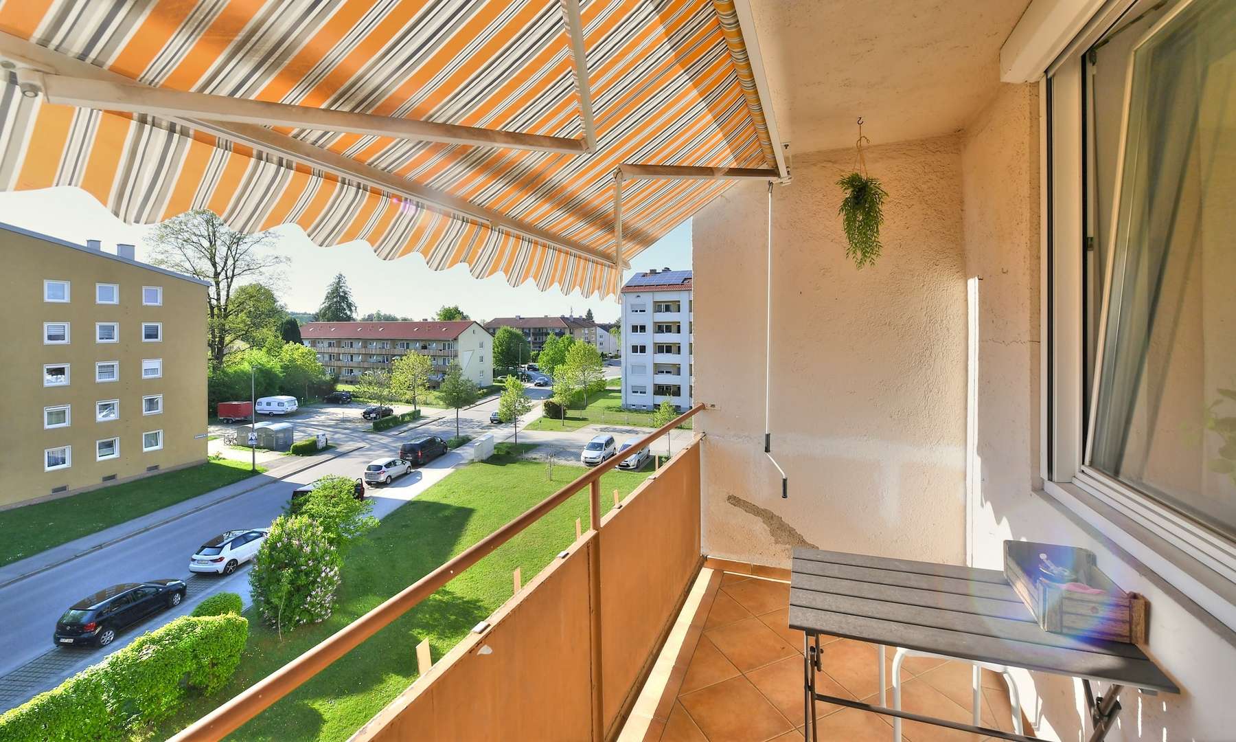 Titelfoto Titelfoto - Etagenwohnung in 83301 Traunreut mit 75m² kaufen