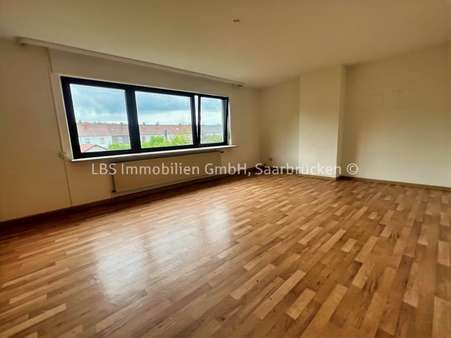 Wohnzimmer EG  - Stadthaus in 66424 Homburg mit 166m² kaufen