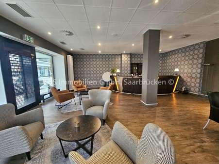 Lobby - Büro in 66111 Saarbrücken mit 265m² mieten