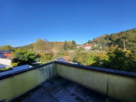 Aussicht - Balkon - Einfamilienhaus in 66679 Losheim mit 112m² kaufen